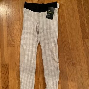 Nike Hyperwarm Leggings
